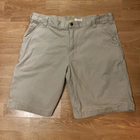 Carhart light khaki shorts - Picture 2 of 4